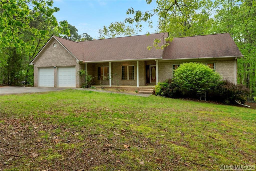20 Breezewood Rd Property Photo 1