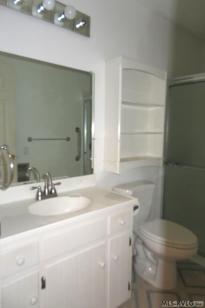 107 River Road North Property Photo 30
