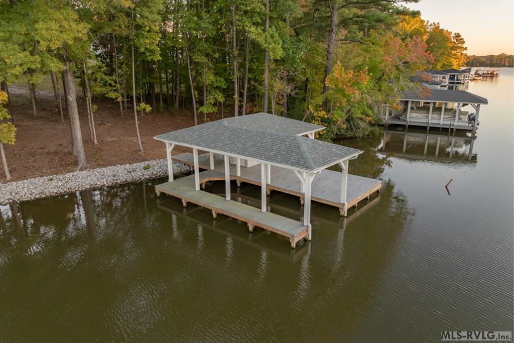 1004 Starboard Dr Property Photo 11