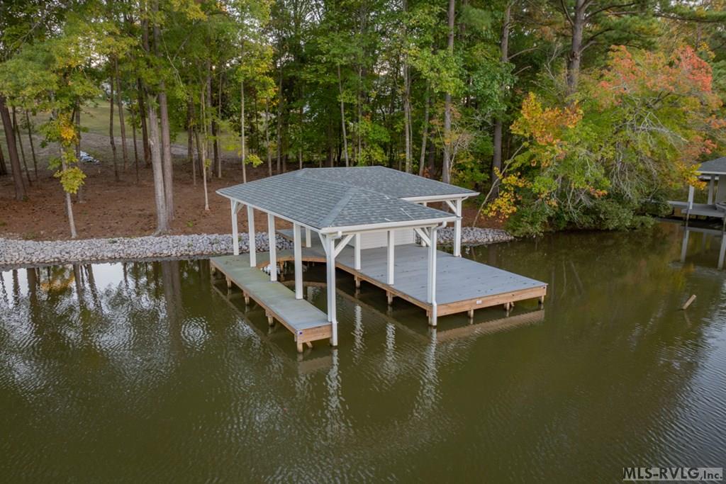 1004 Starboard Dr Property Photo 12