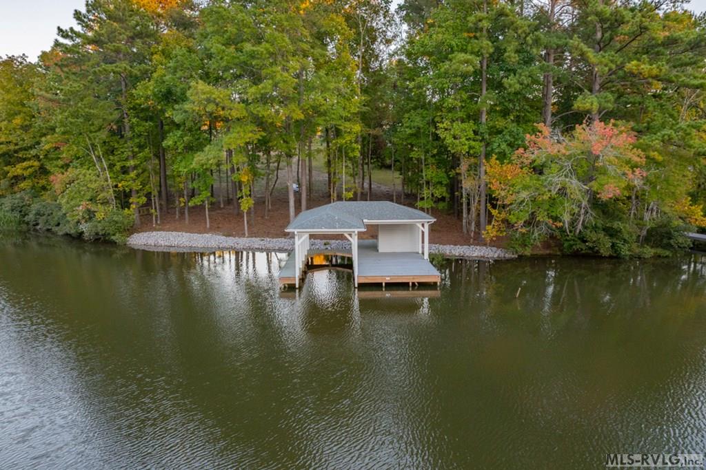 1004 Starboard Dr Property Photo 13