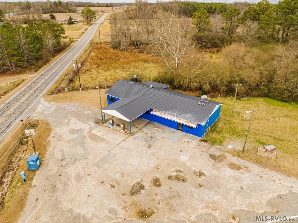 22091 Hwy 48 Property Photo 13