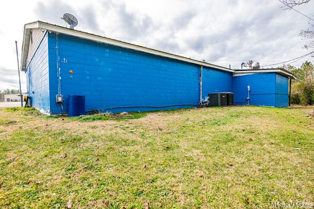 22091 Hwy 48 Property Photo 23