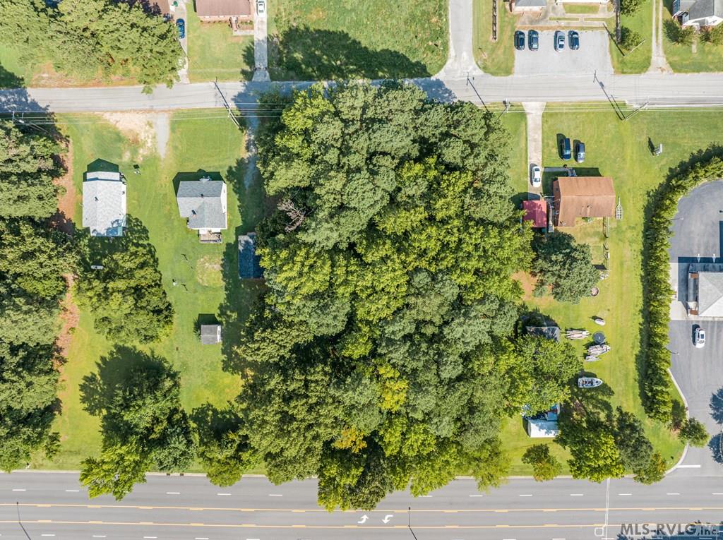 317 Summitt Ave (old Farm Rd) Property Photo 8