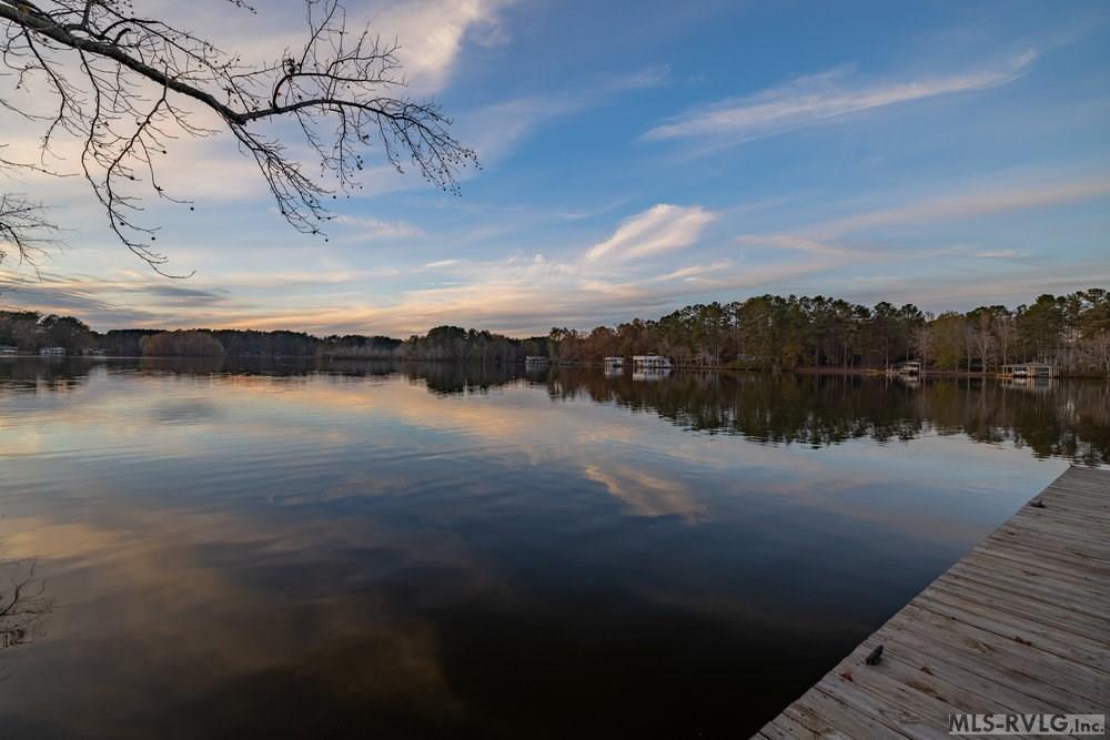 81 Moss Point Property Photo 6