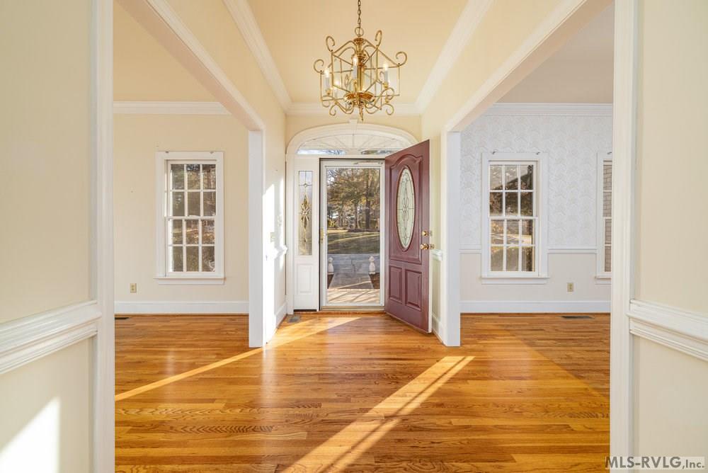 81 Moss Point Property Photo 8