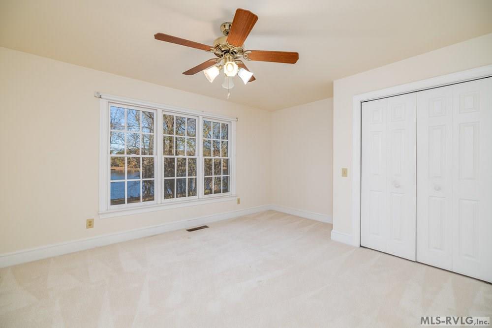 81 Moss Point Property Photo 33