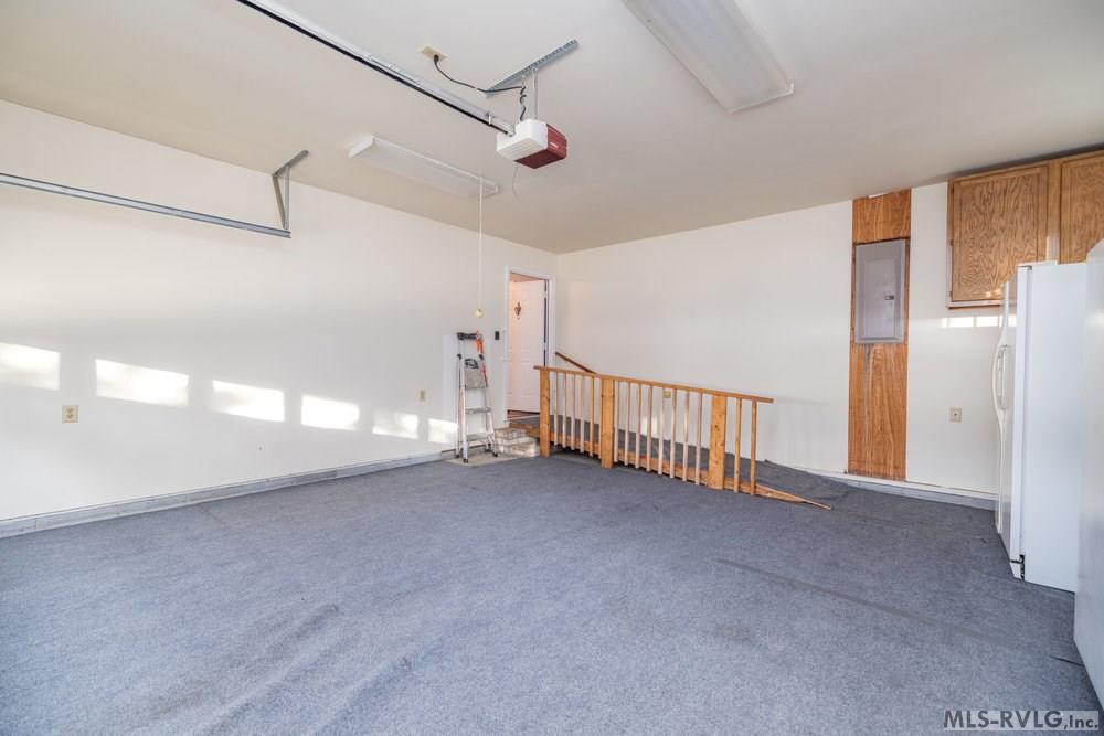 81 Moss Point Property Photo 42
