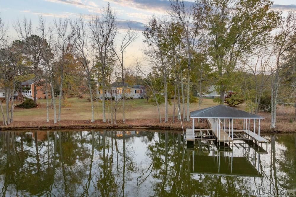 81 Moss Point Property Photo 46