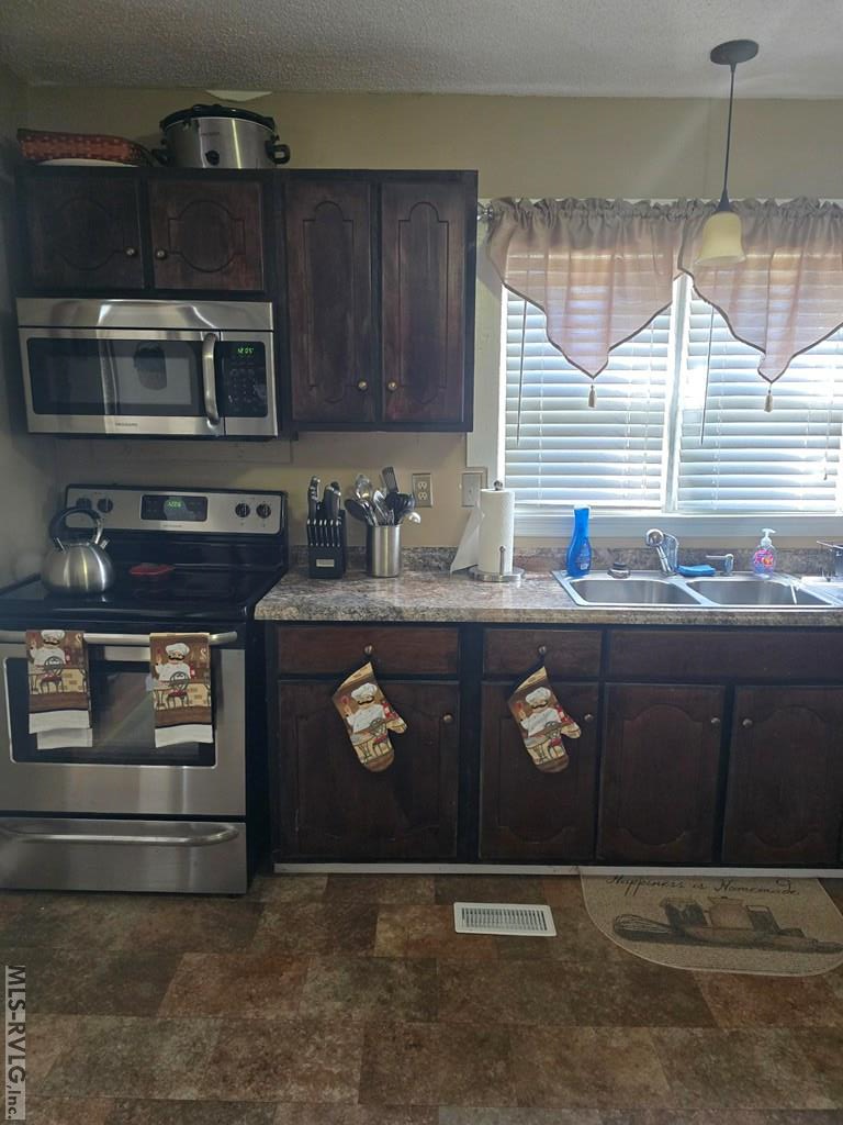 1313 Carolina Ave Property Photo 13