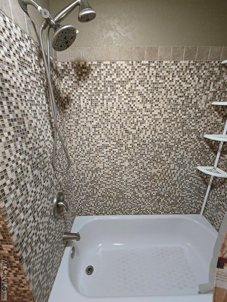 1313 Carolina Ave Property Photo 17