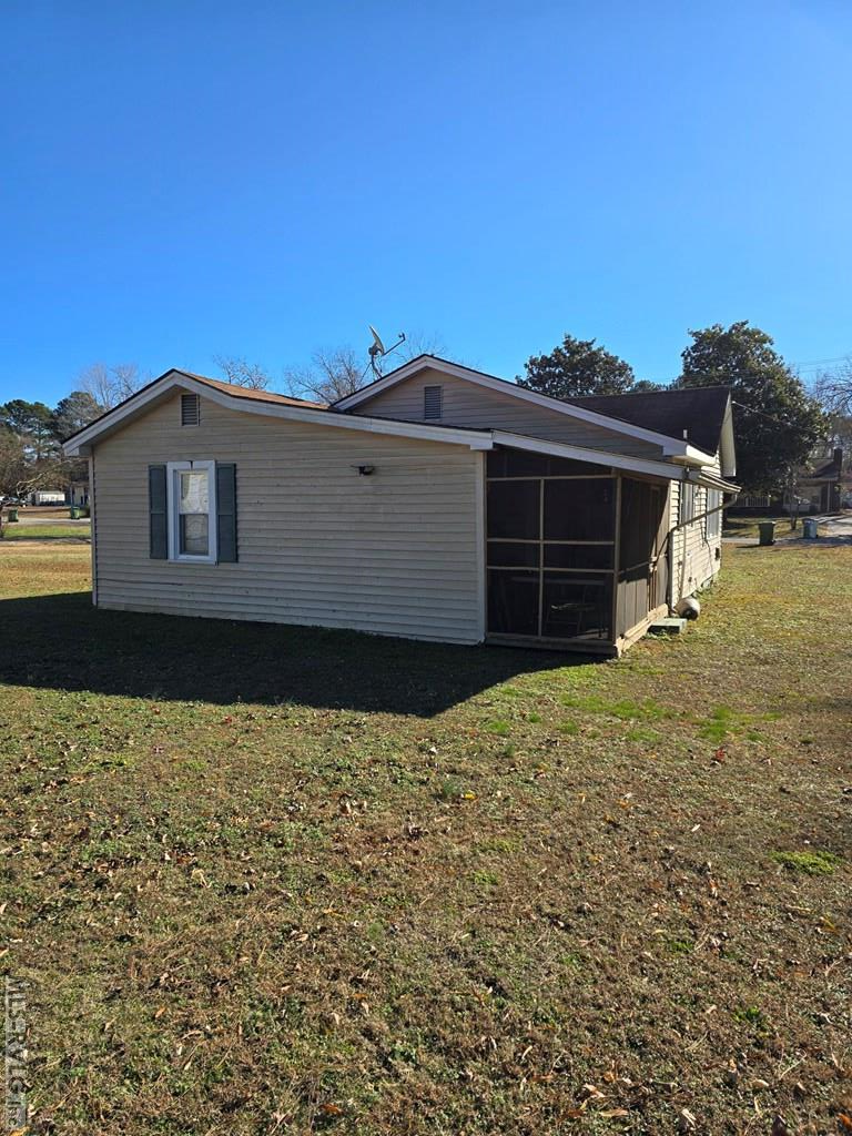 1313 Carolina Ave Property Photo 29