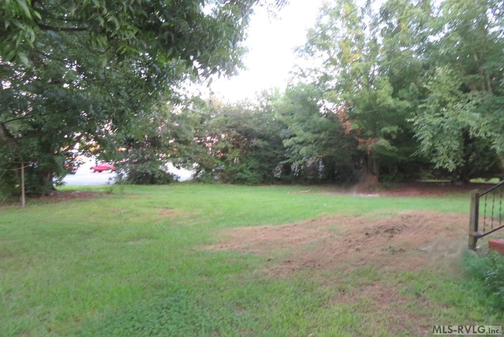 1008 Carolina Street Property Photo 5