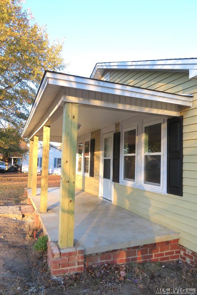1008 Carolina Street Property Photo 25