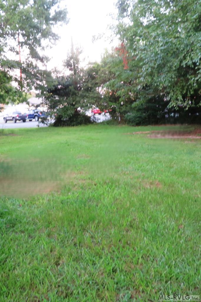 1008 Carolina Street Property Photo 29