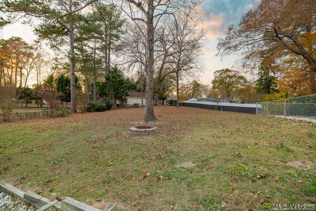 515 Park Ave Property Photo 49