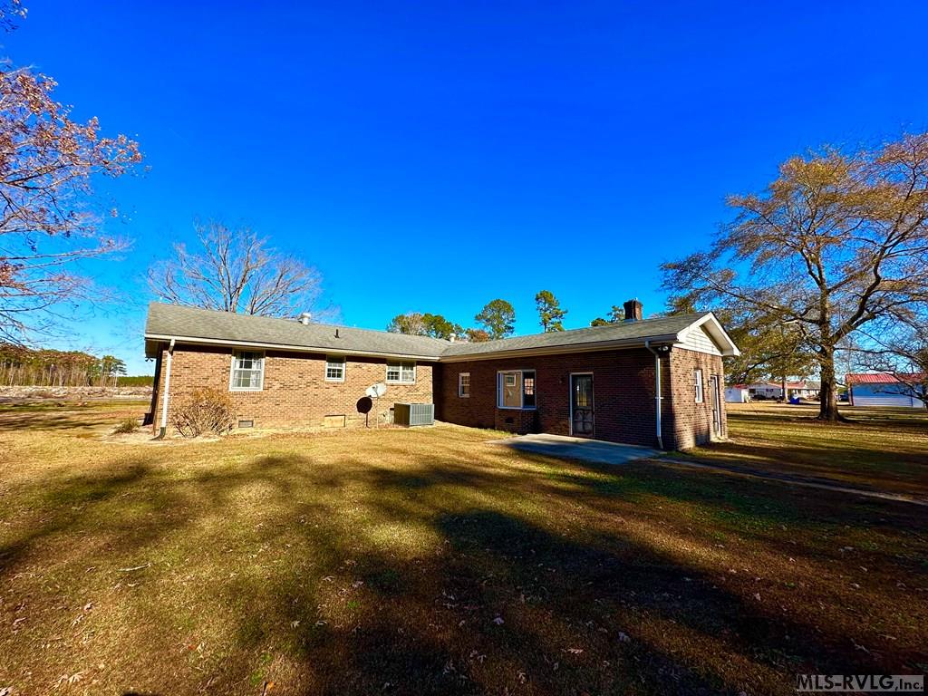522 Francis Mill Rd Property Photo 5