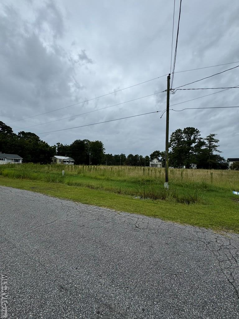 438 W Pungo Street Property Photo 7