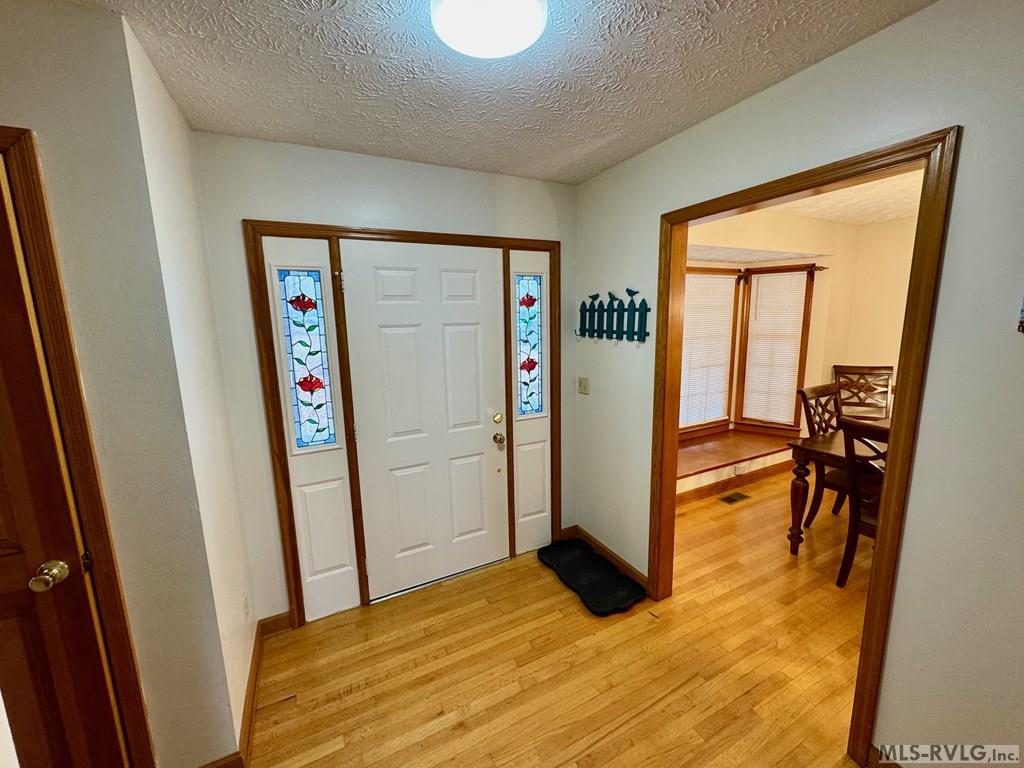 75 Roanoke Court Property Photo 5