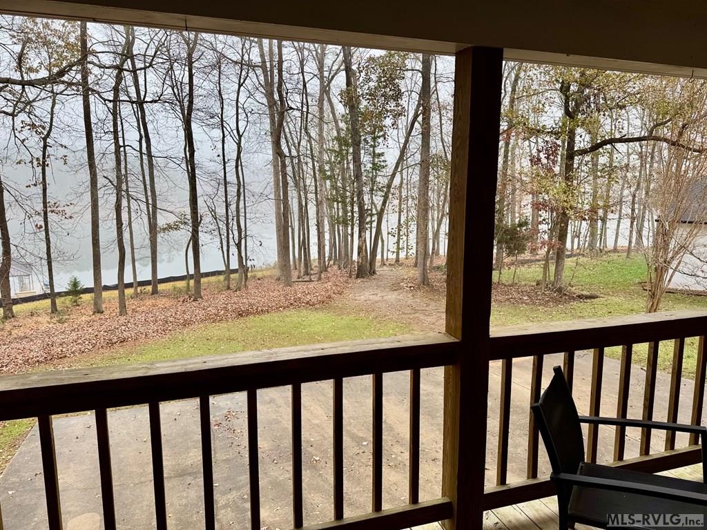 75 Roanoke Court Property Photo 14