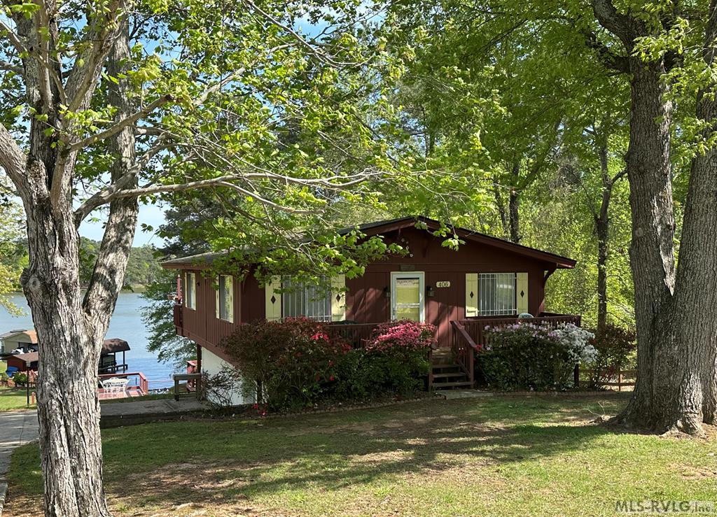 406 Wildwood Circle Property Photo 1