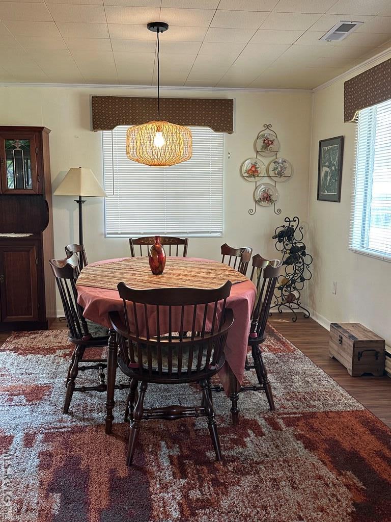 406 Wildwood Circle Property Photo 8