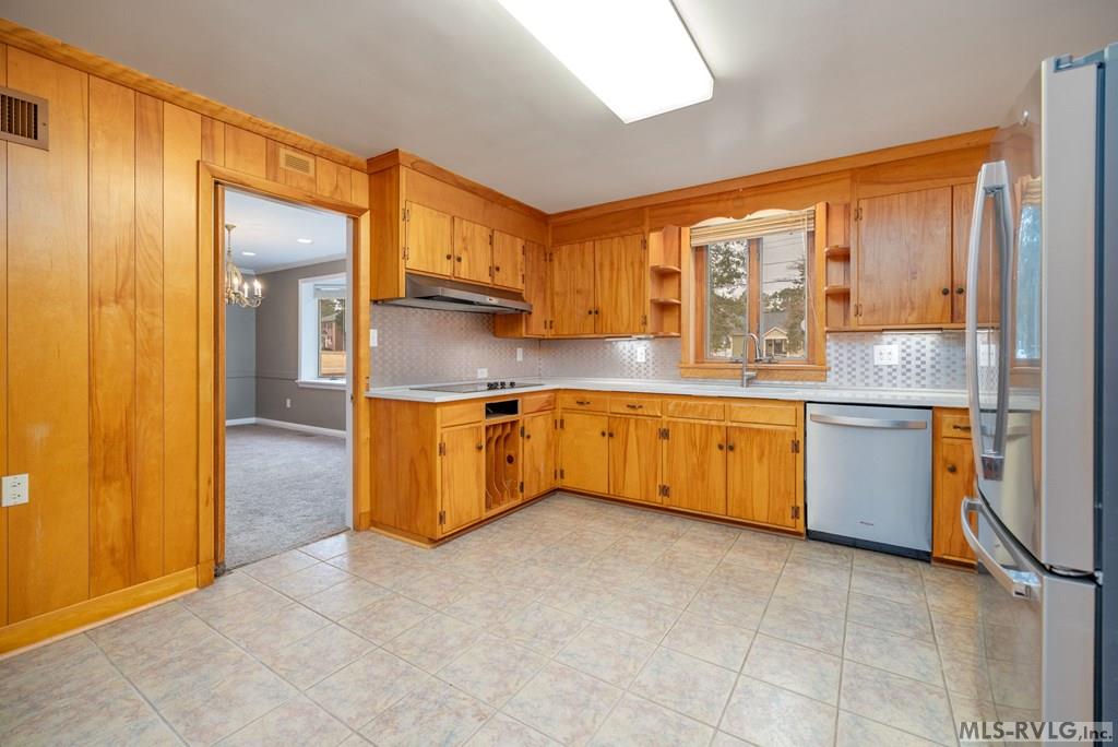 416 Jefferson St. Property Photo 4