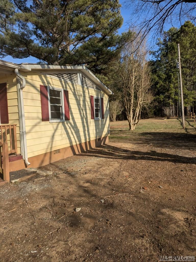 1464 Oak Rd Property Photo 3