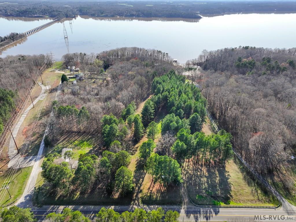 7254 Highway 15 Property Photo 6