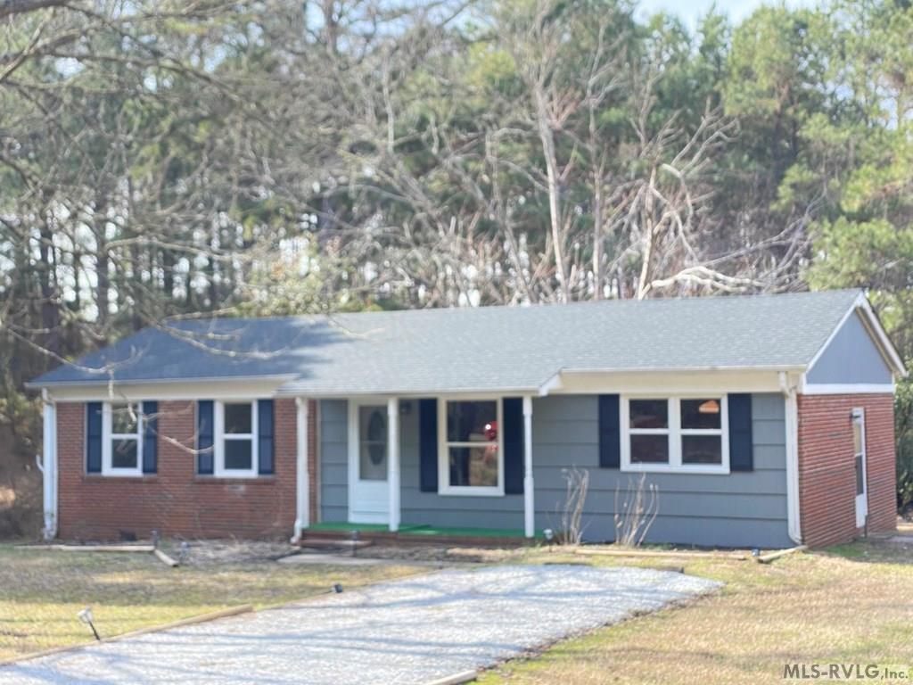 1711 Clover Rd Property Photo