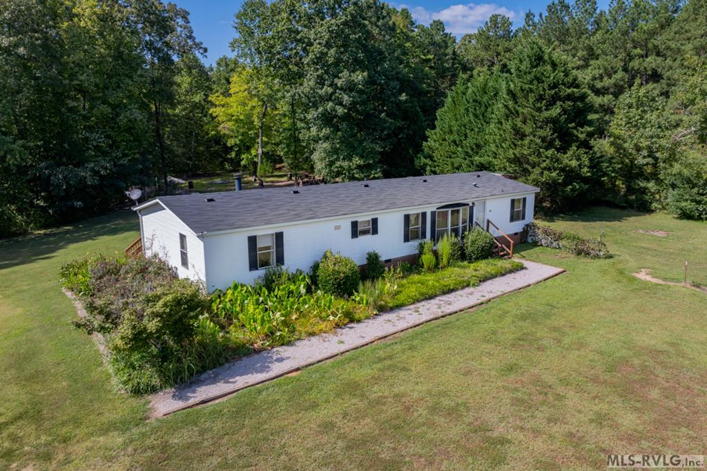 132 Fry Pan Ln. Property Photo 1