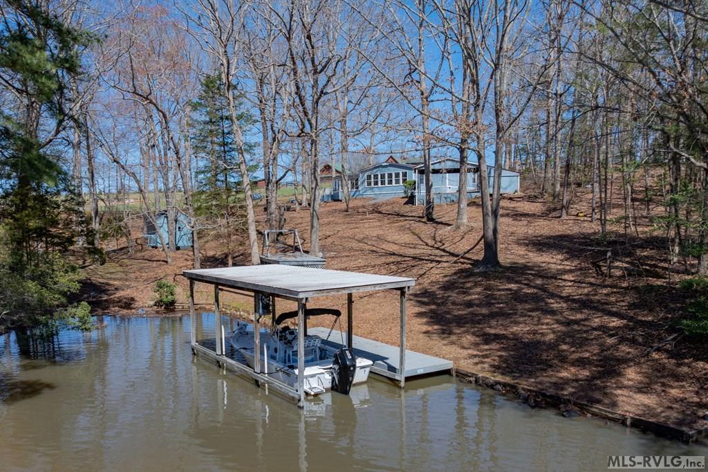 960 Poplar Creek Road Property Photo