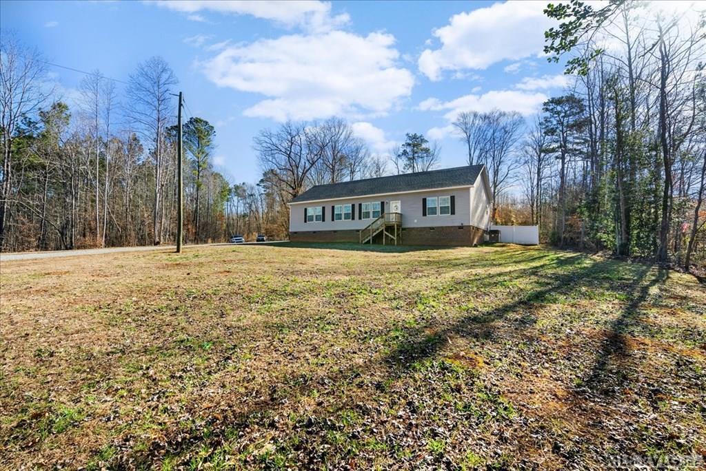 661 Canoe Creek Dr Property Photo