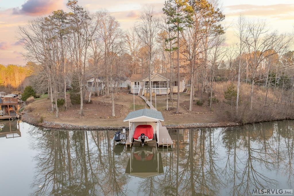 480 Windward Drive Property Photo