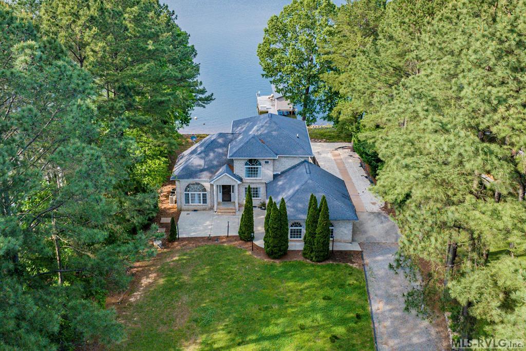 239 Overlook Drive Property Photo