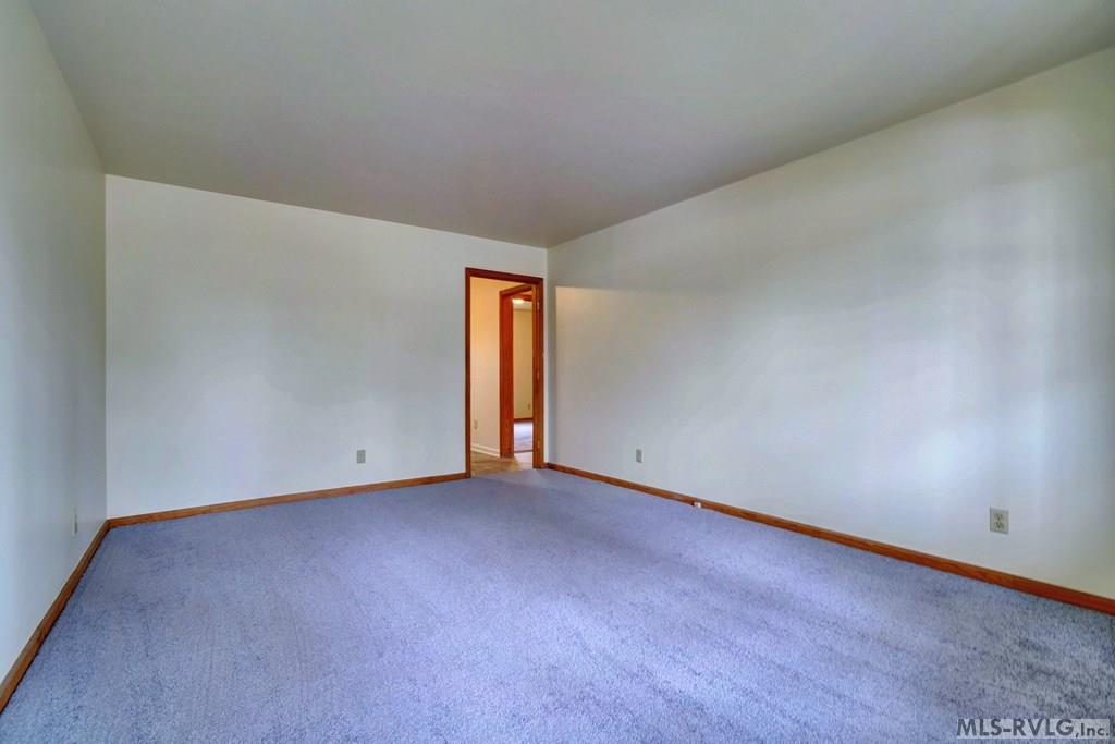 709 Parker Avenue East Property Photo 5