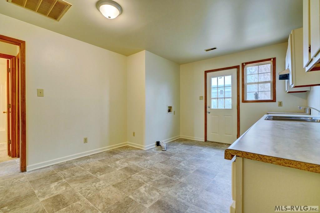 709 Parker Avenue East Property Photo 19