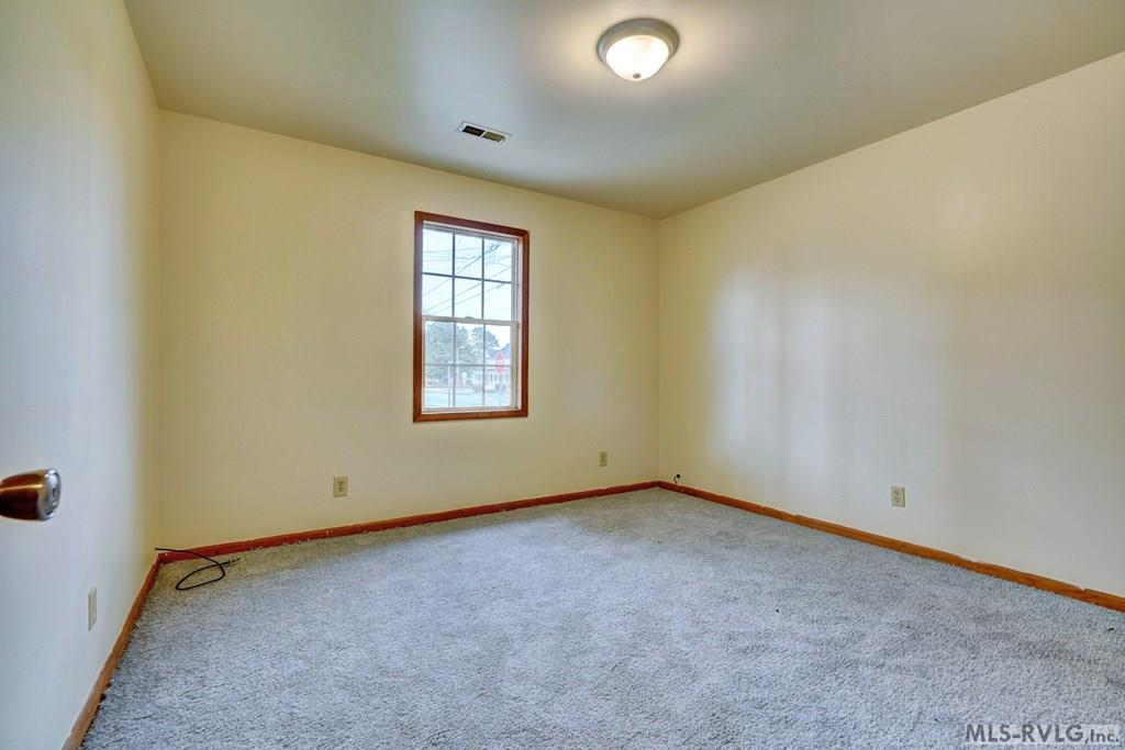 709 Parker Avenue East Property Photo 23