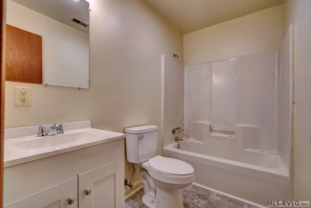 709 Parker Avenue East Property Photo 25