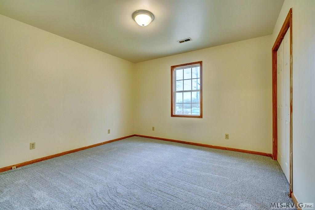 709 Parker Avenue East Property Photo 27
