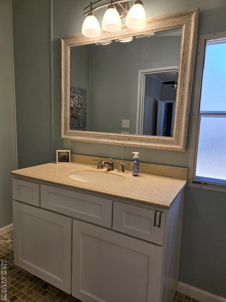 111 Locus Ct Property Photo 15