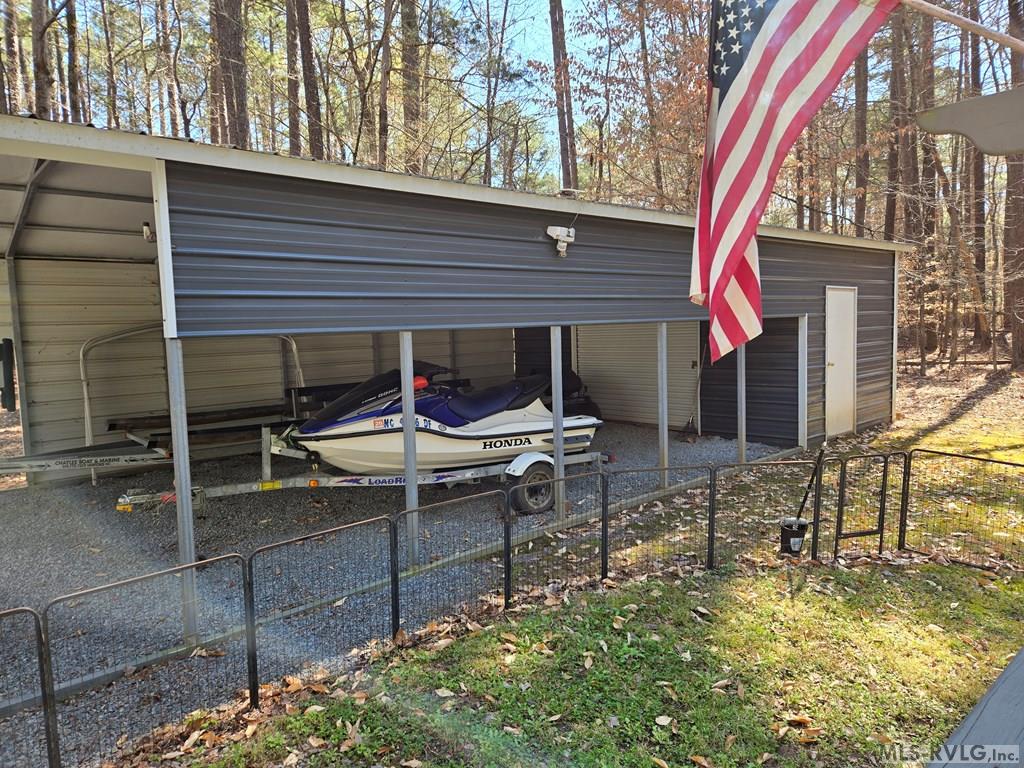 111 Locus Ct Property Photo 25