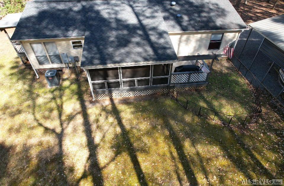 111 Locus Ct Property Photo 28