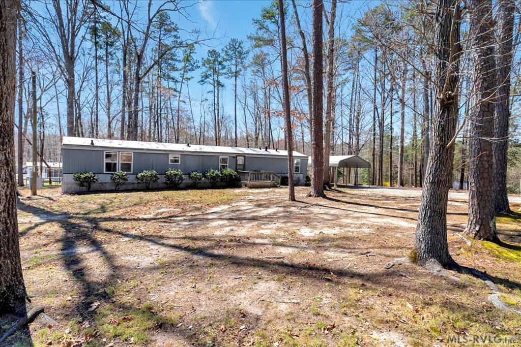 59 Almond Ct Property Photo