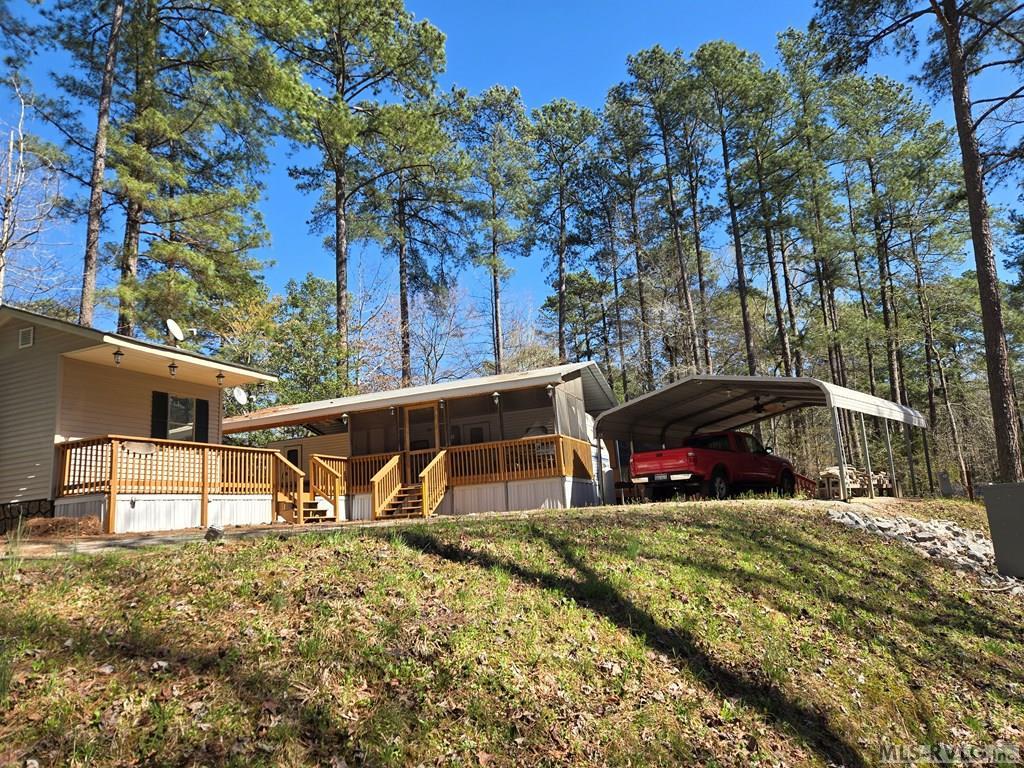 231/241 Looking Glass Trail Property Photo