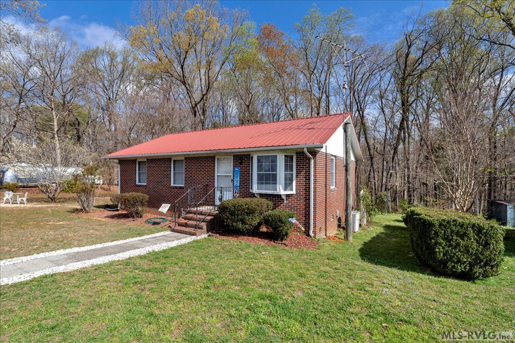 15331 Highway Forty-seven Property Photo