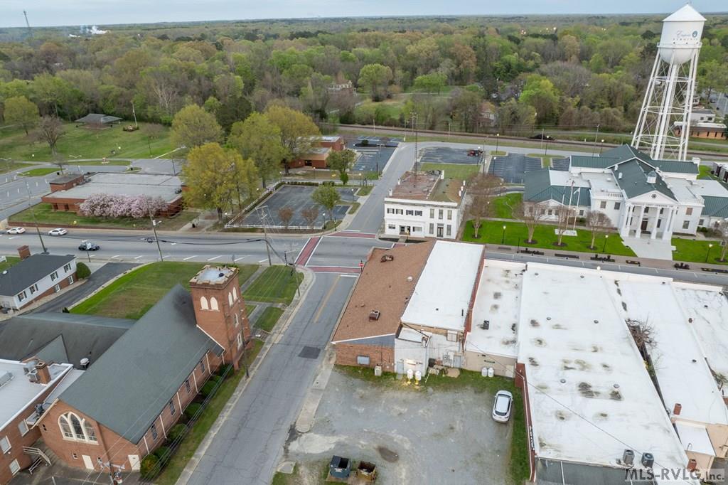 300 South Main St. Property Photo 33