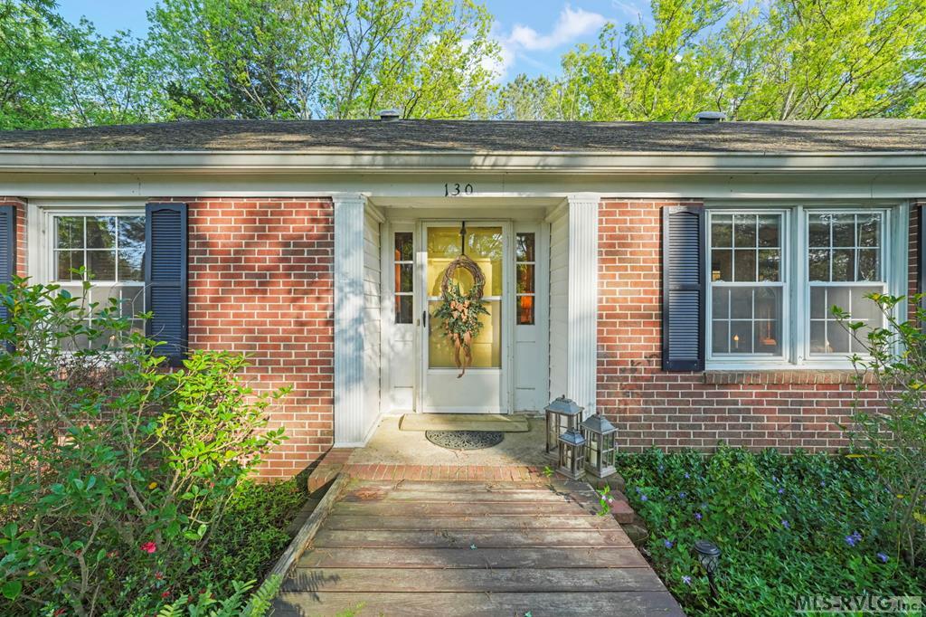 130 Shiney Rock Road Property Photo