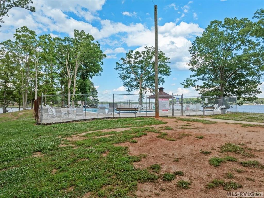 135 Dogwood Ct. Property Photo 41