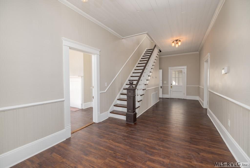 437 S. Main St. Property Photo 9